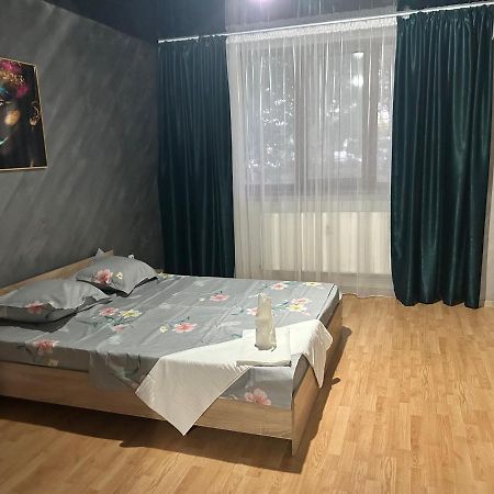 Apartament Regim Hotelier 1 Camera Galaţi Buitenkant foto