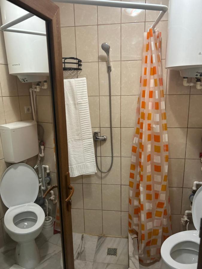 Apartament Regim Hotelier 1 Camera Galaţi Buitenkant foto